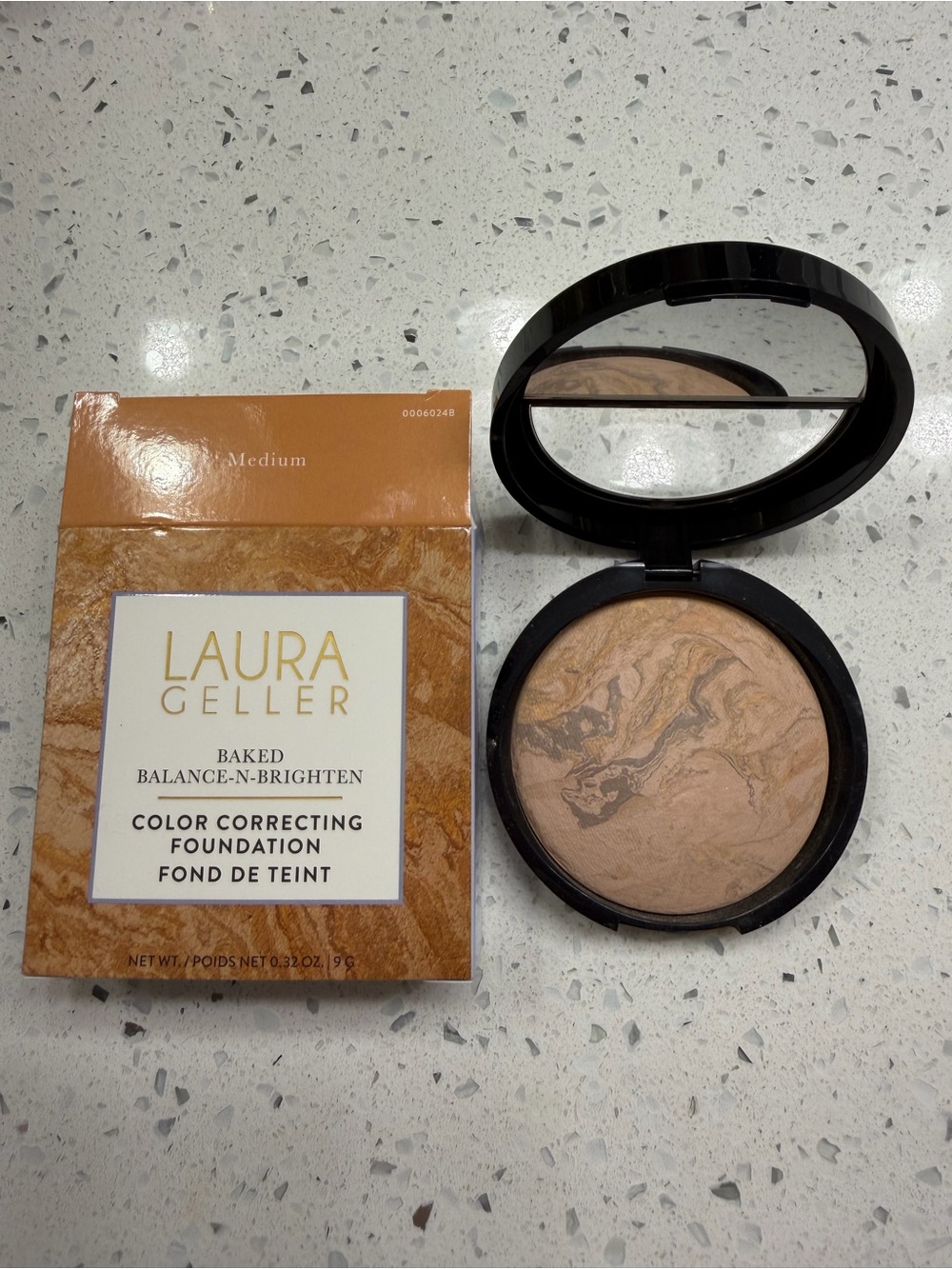 Laura Geller Medium Baked Balance and Brighten Color Foundation NEW